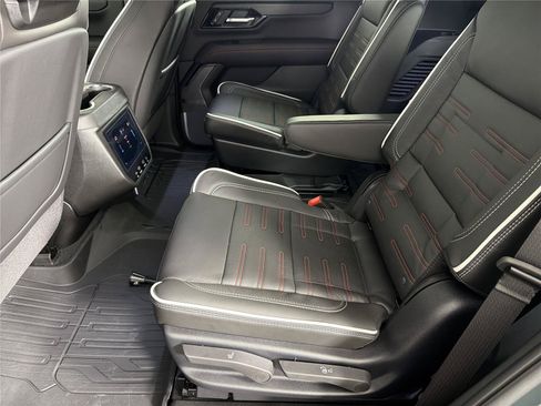 New 2026 GMC Yukon AT4 Ultimate AWD/4WD image 21