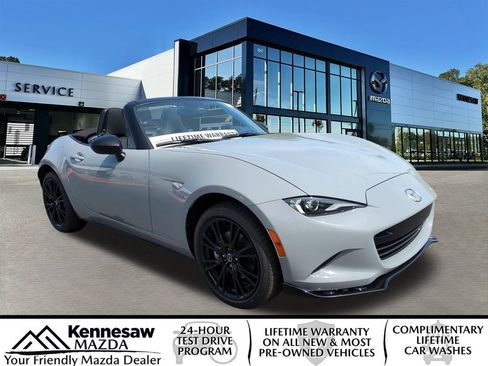 New 2026 MAZDA MX-5 Miata Club w/ Interior Package RWD image 1