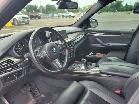 Used 2017 BMW X5 xDrive50i AWD/4WD image 8