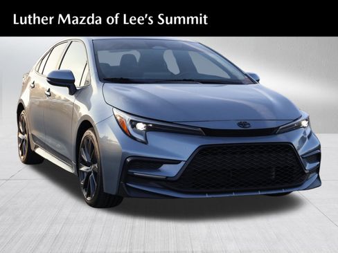 Used 2023 Toyota Corolla SE image 1