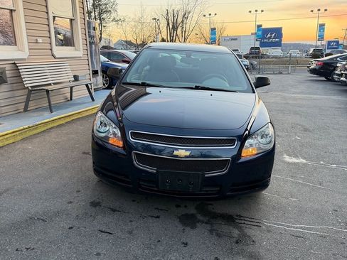 Used 2011 Chevrolet Malibu LS FWD image 8