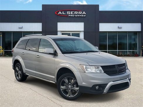 Used 2015 Dodge Journey Crossroad w/ Flexible Seating Group image 1