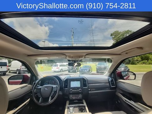 Used 2019 Ford Expedition Limited w/ Equipment Group 302A AWD/4WD image 5
