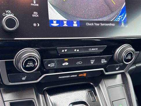 Used 2018 Honda CR-V Touring image 30
