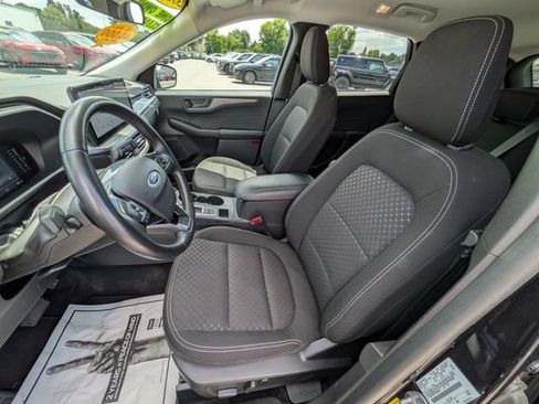 Used 2023 Ford Escape Active w/ Tech Pack #1 AWD/4WD image 7
