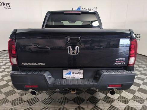 Used 2023 Honda Ridgeline Sport image 4