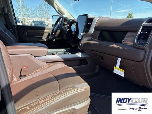 New 2026 RAM 2500 Limited AWD/4WD image 14
