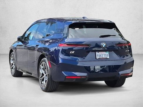 Used 2026 BMW iX xDrive45 AWD/4WD image 8