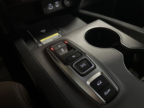 Used 2024 Honda Passport EX-L image 17