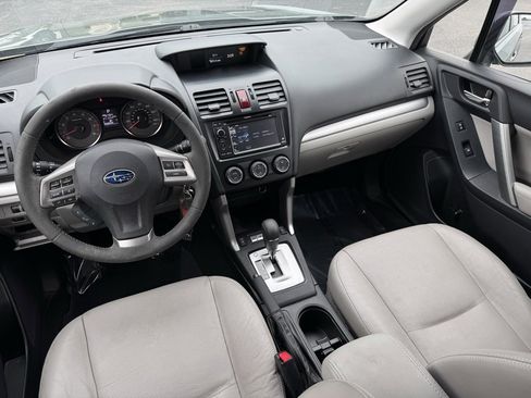Used 2014 Subaru Forester 2.5i Limited image 23