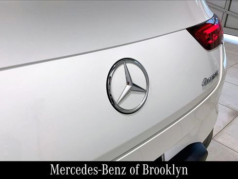 Certified 2023 Mercedes-Benz CLA 250 4MATIC image 32