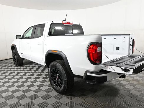 New 2026 GMC Canyon Elevation w/ Convenience Package image 30