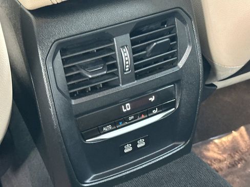 Used 2021 BMW M340i w/ Premium Package image 13