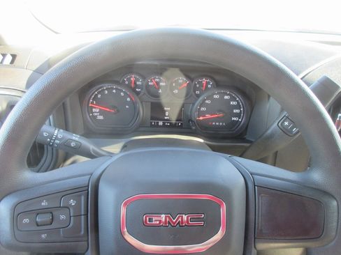 New 2026 GMC Sierra 1500 Pro image 18