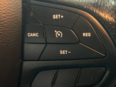 Used 2022 Dodge Charger R/T RWD image 19