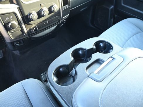 Used 2018 RAM 2500 Tradesman w/ Chrome Appearance Group image 28