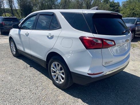 Used 2018 Chevrolet Equinox LS AWD/4WD image 7