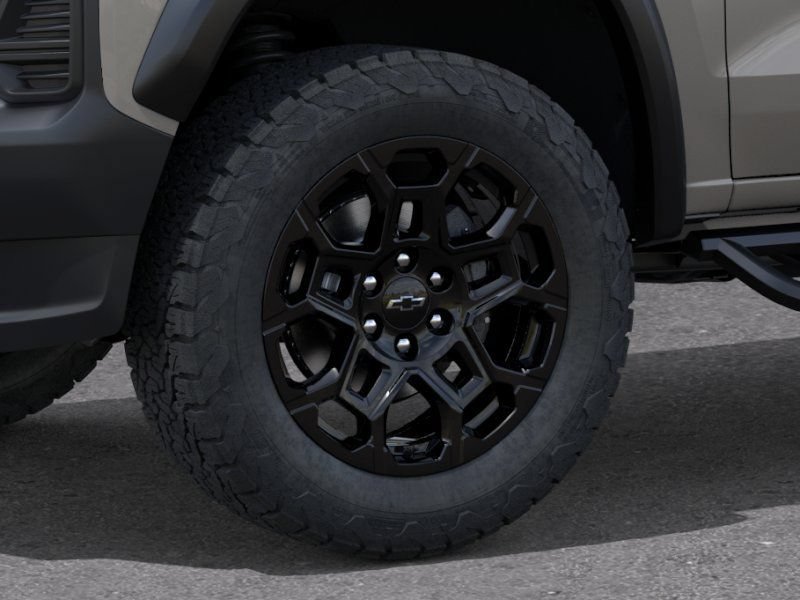 New 2026 Chevrolet Colorado Trail Boss w/ Midnight Edition AWD/4WD image 9