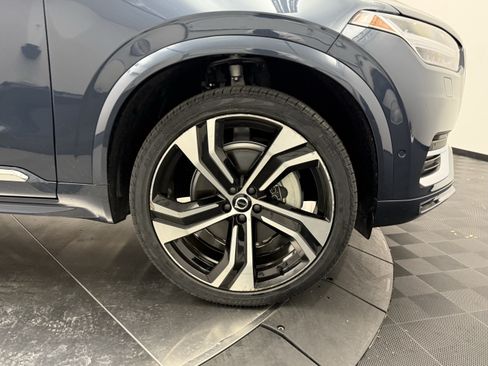 Certified 2024 Volvo XC90 B6 Ultimate AWD/4WD image 9