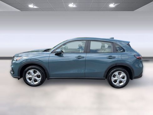 Used 2024 Honda HR-V LX image 2