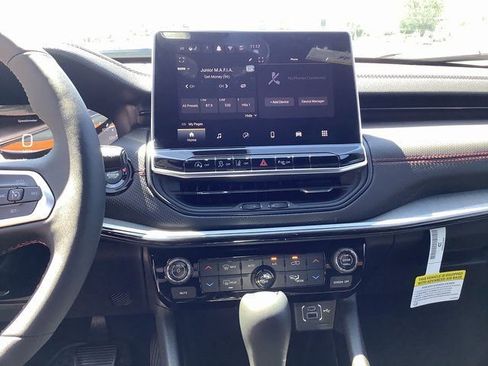 New 2025 Jeep Compass Trailhawk w/ Sun & Sound Group image 17