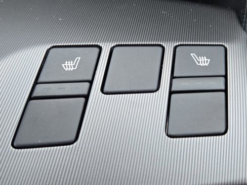 New 2026 Kia Sportage EX image 31