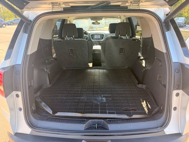 Used 2019 GMC Acadia SLE FWD image 17