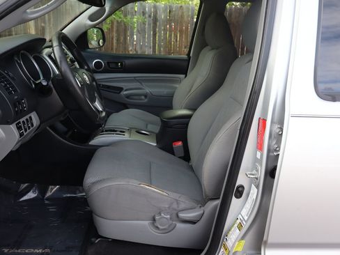 Used 2012 Toyota Tacoma 4x4 Double Cab w/ TRD Off-Road Pkg image 20
