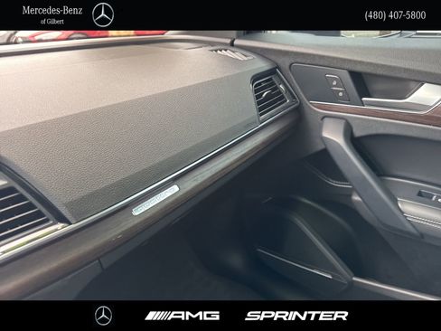 Used 2022 Audi Q5 2.0T Prestige w/ Prestige Package image 23