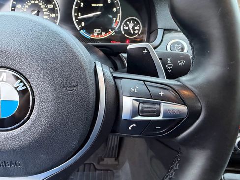 Used 2016 BMW 528i xDrive 528i xDrive Sedan 4D image 32