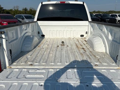 Used 2022 Ford F250 XL w/ Power Equipment Group AWD/4WD image 27