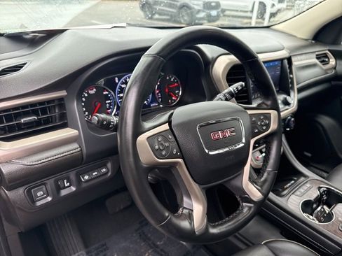 Used 2023 GMC Acadia Denali w/ Black Diamond Edition image 12