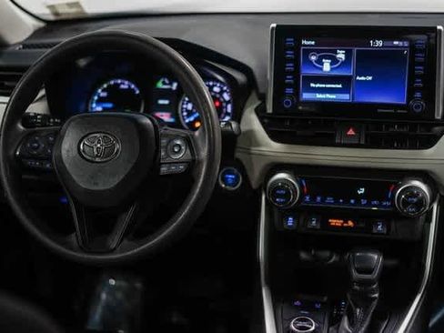 Certified 2019 Toyota RAV4 XLE image 13