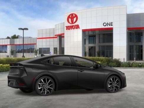 New 2026 Toyota Prius Plug-In Hybrid FWD image 45