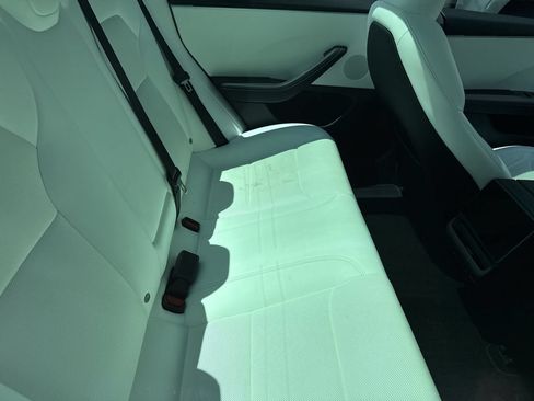 Used 2024 Tesla Model 3 Long Range AWD/4WD image 17
