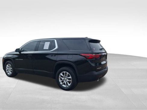 Certified 2023 Chevrolet Traverse LS image 17