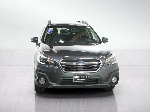 Used 2018 Subaru Outback 2.5i Limited AWD/4WD image 8