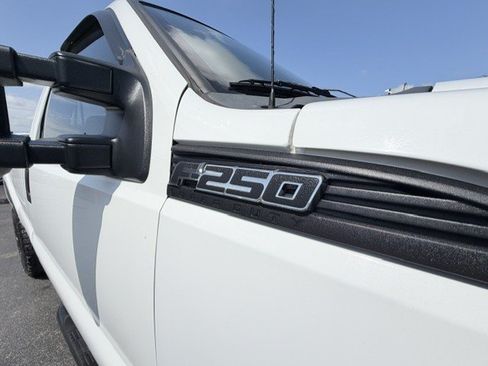 Used 2011 Ford F250 XL w/ PWR Equipment Group AWD/4WD image 18