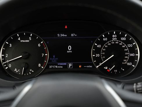 Used 2023 INFINITI QX50 Luxe AWD/4WD image 12