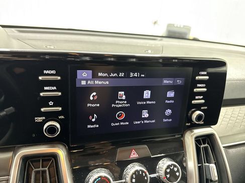 Used 2022 Kia Sorento LX FWD image 14