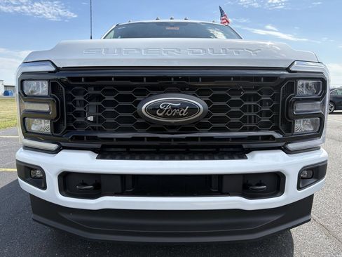 New 2026 Ford F250 XLT w/ XLT Premium Package image 31