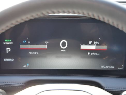 Used 2023 Nissan Ariya AWD image 22