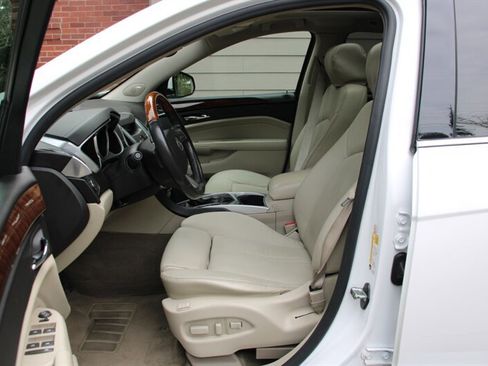 Used 2010 Cadillac SRX Performance image 5