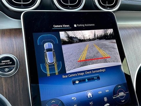 Certified 2025 Mercedes-Benz GLC 300 4MATIC image 17