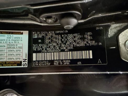 Used 2006 Toyota 4Runner SR5 image 32