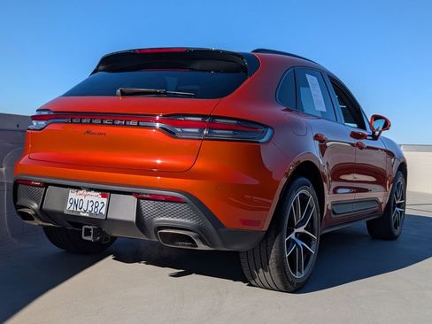 Certified 2024 Porsche Macan image 23