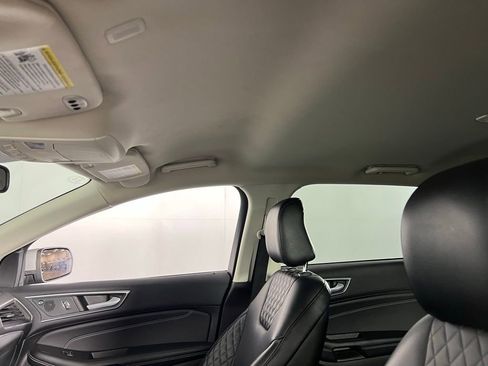 Used 2024 Ford Edge Titanium AWD/4WD image 24