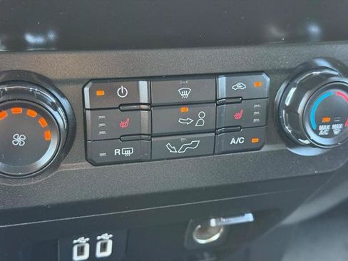 Certified 2020 Ford F150 XLT w/ Equipment Group 302A Luxury AWD/4WD image 22
