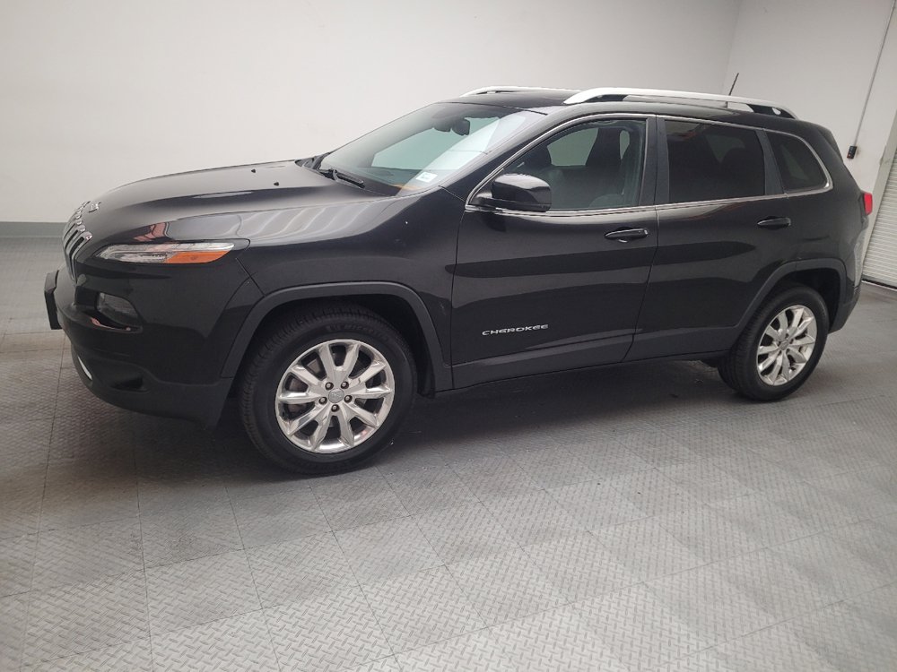 Used 2016 Jeep Cherokee Limited w/ Trailer Tow Group AWD/4WD image 2
