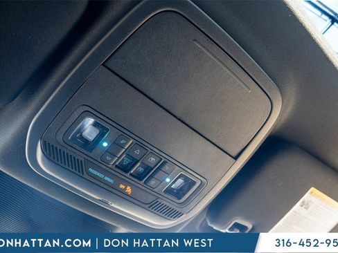 Used 2022 Ford Explorer Timberline image 13